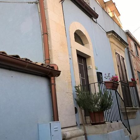 Dimora Del Pero Villa Palazzolo Acreide Dış mekan fotoğraf